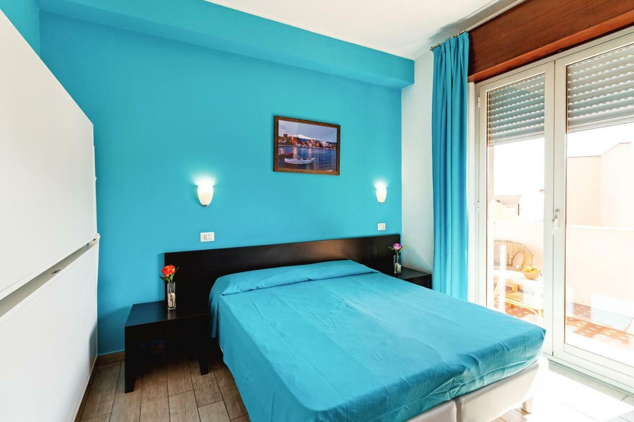 Seaview Terrace Sunny Apartment Giardini Naxos Εξωτερικό φωτογραφία
